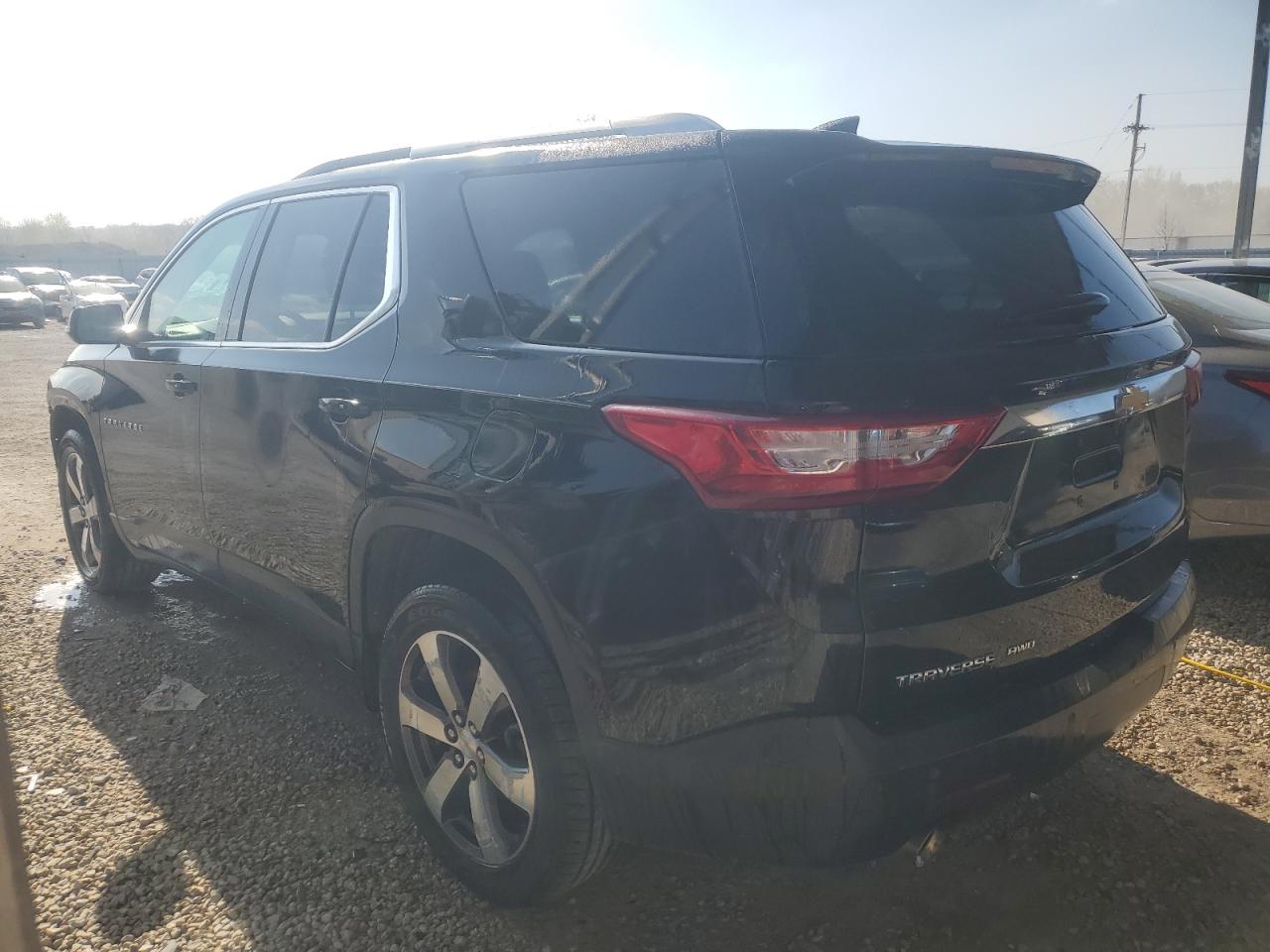 2018 Chevrolet Traverse - Image 2