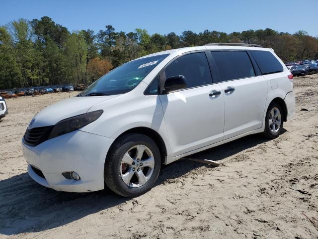 2014 Toyota Sienna 