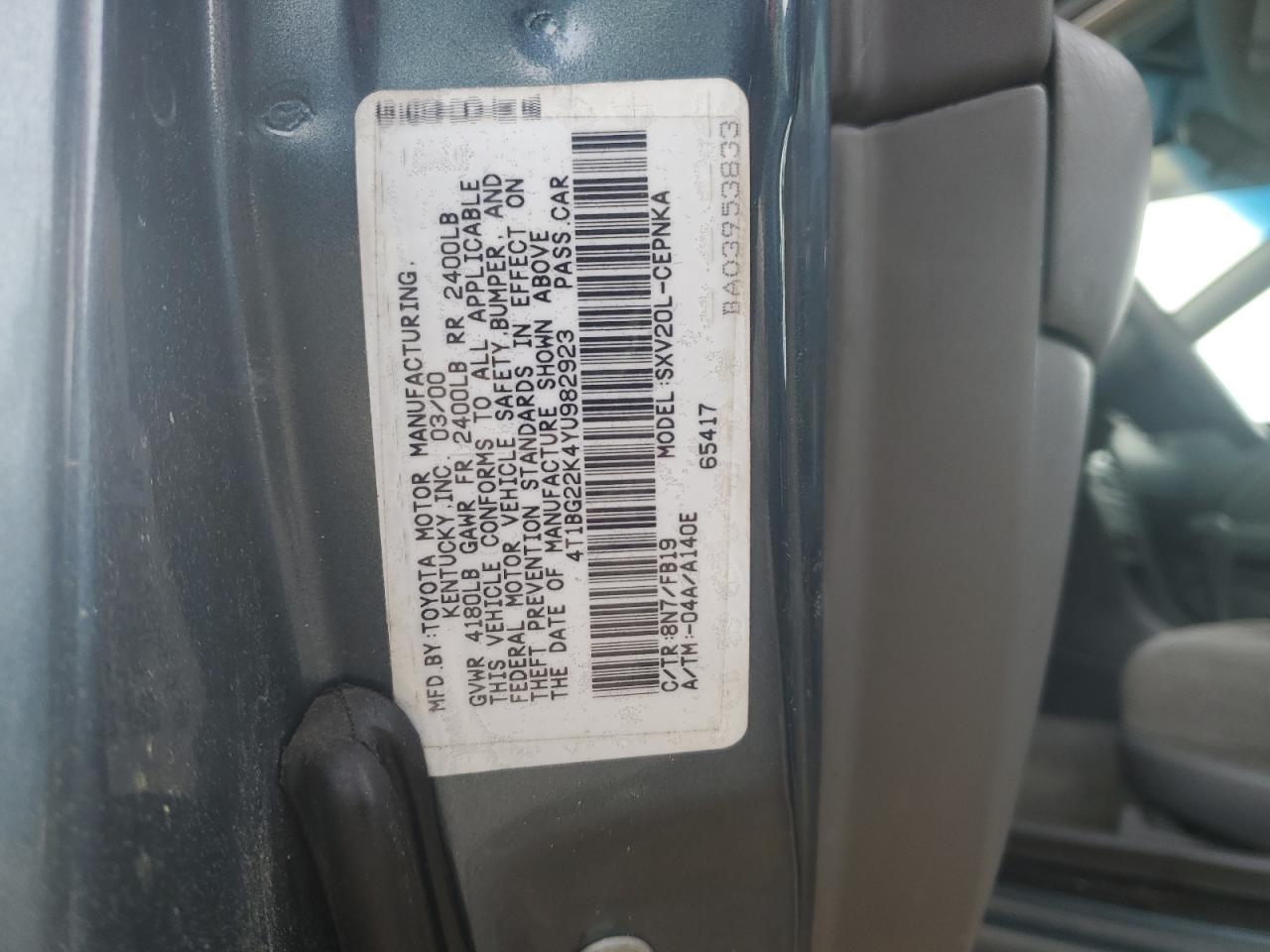 2000 Toyota Camry Ce VIN: 4T1BG22K4YU982923 Lot: 53047645