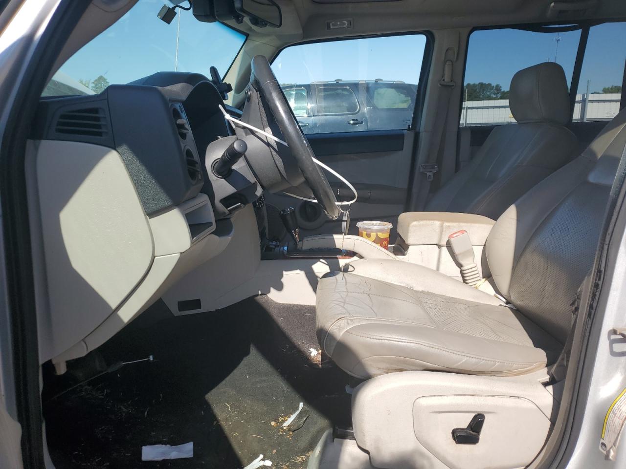 2006 Jeep Commander Limited VIN: 1J8HG58236C247434 Lot: 53625045