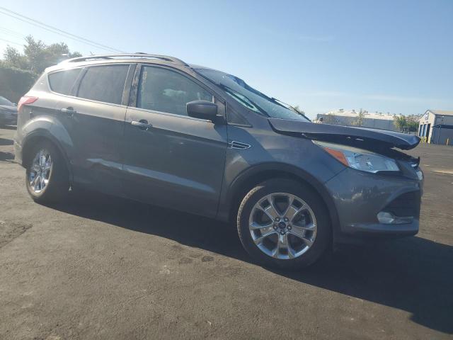 Паркетники FORD ESCAPE 2013 Серый