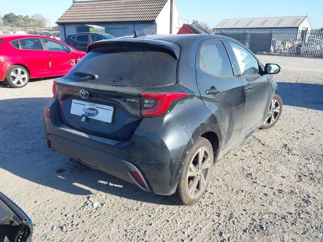 2024 TOYOTA YARIS DESI