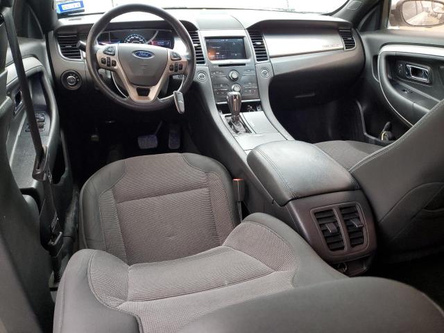 Sedans FORD TAURUS 2013 Srebrny