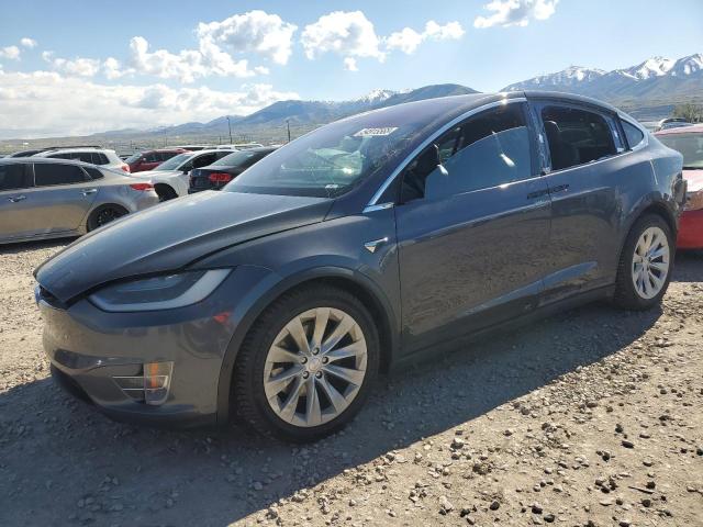 2018 Tesla Model X 