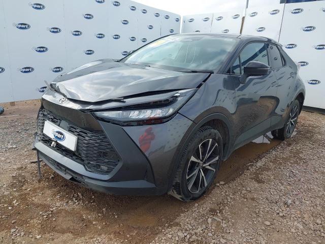 TOYOTA C-HR DESIG 2024