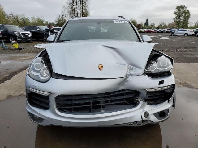  PORSCHE CAYENNE 2017 Silver