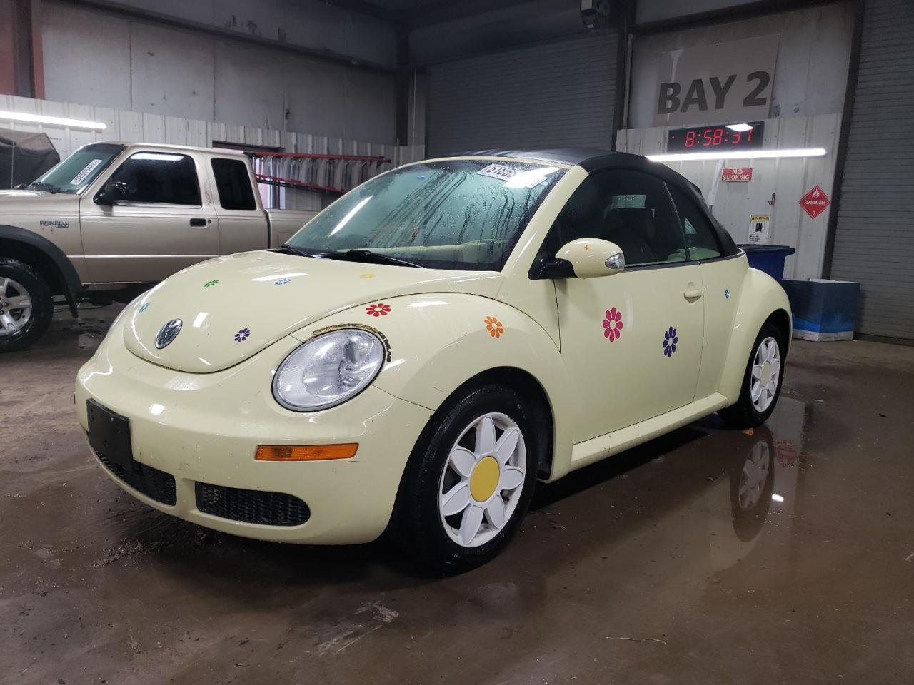 2006 Volkswagen New Beetle Convertible Option Package 1 for Sale in Elgin, IL - Side