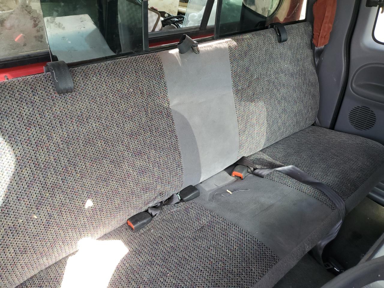 2001 Dodge Ram 2500 VIN: 3B7KF23781G796831 Lot: 52644395