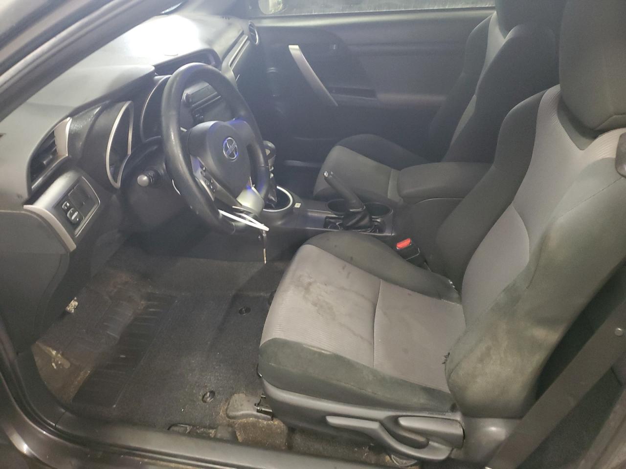 jtkjf5c70fj002254 JTKJF5C70FJ002254 2015 Toyota Scion Tc