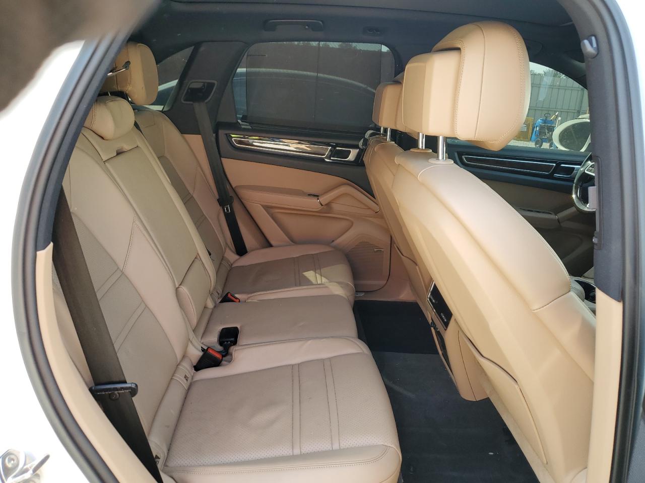 Фото: WP1AA2AY3LDA00359 - 11