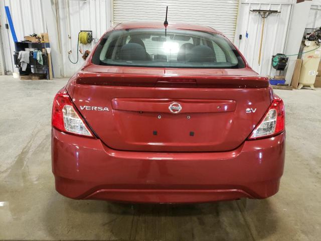  NISSAN VERSA 2019 Czerwony