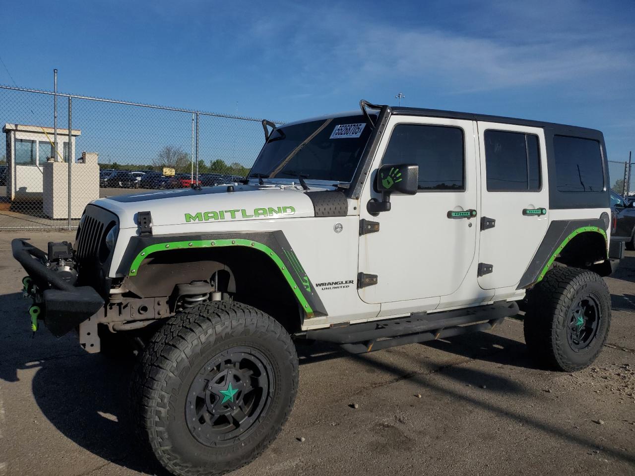 2015 Jeep Wrangler Unlimited Rubicon zu verkaufen in Moraine, OH - Minor Dent/Scratches
