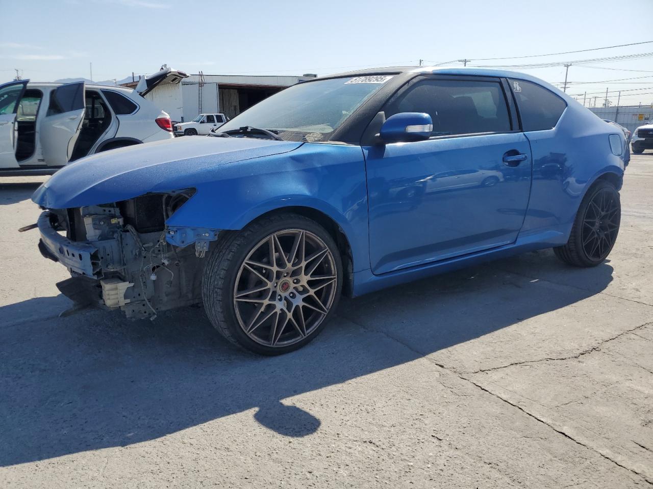 Sun Valley, CA에서 판매 중인 2015 Toyota Scion Tc - Front End