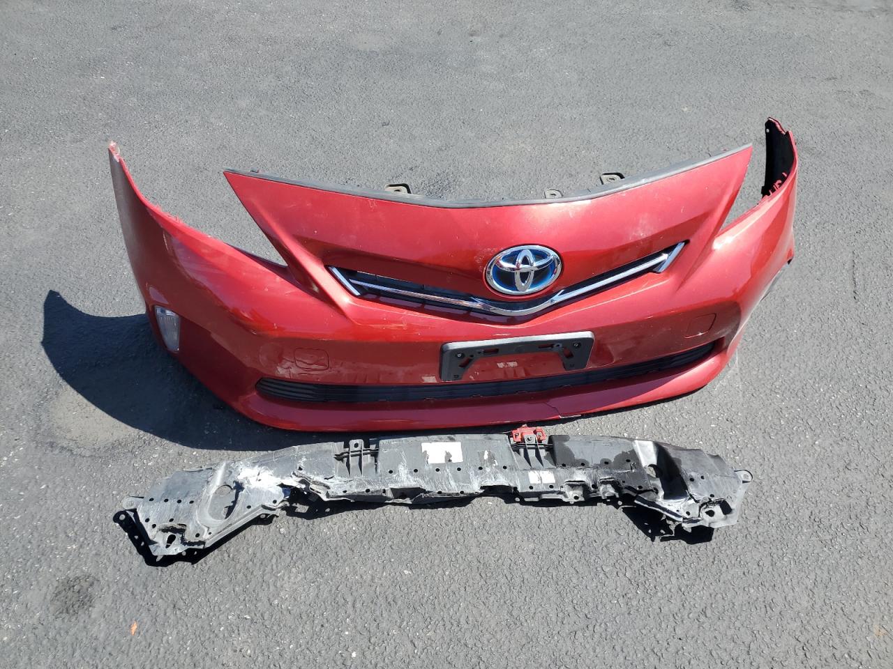 JTDZN3EUXD3218635 2013 Toyota Prius V