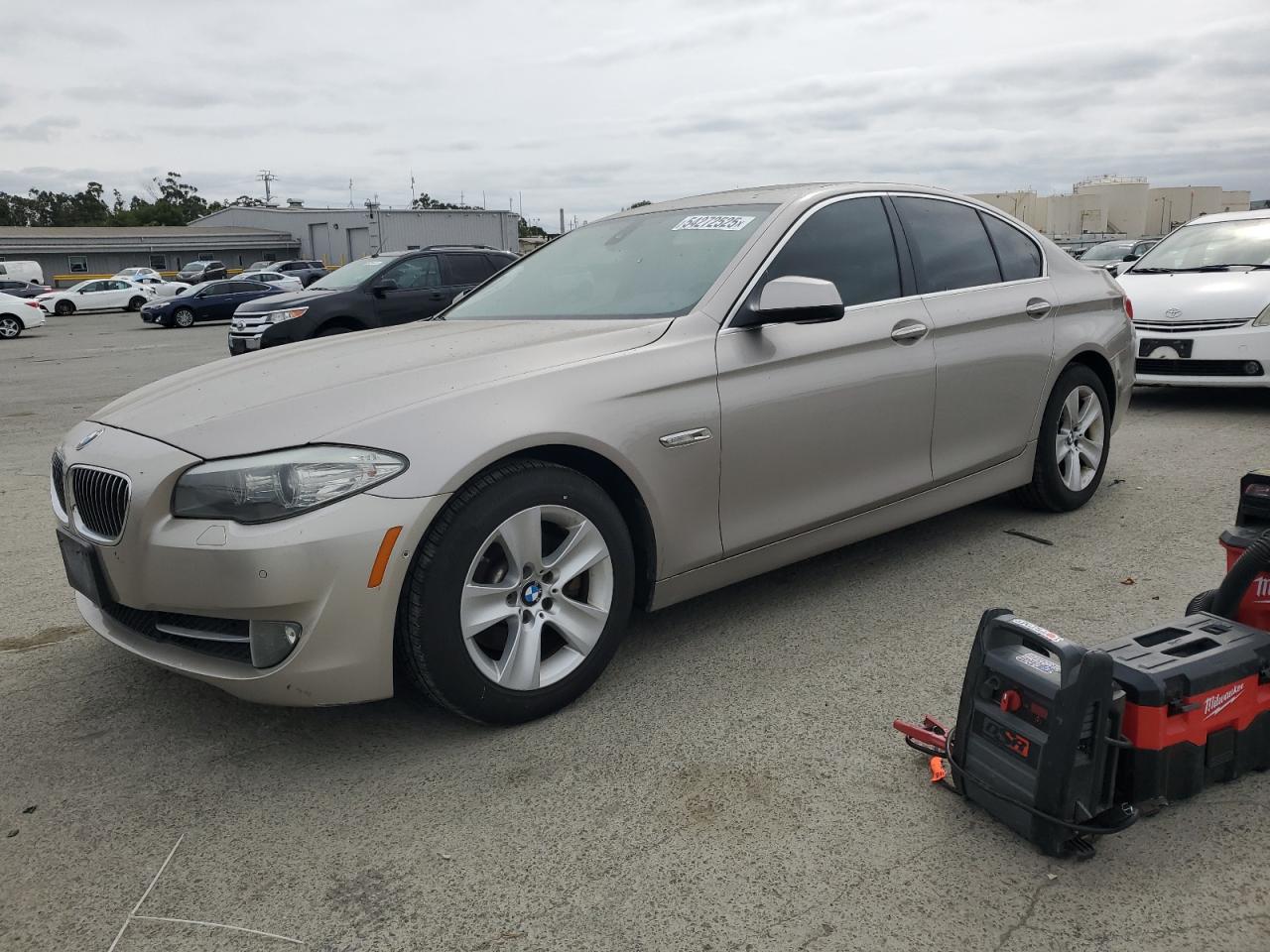 2011 Bmw 528 I за продажба в Martinez, CA - Minor Dent/Scratches