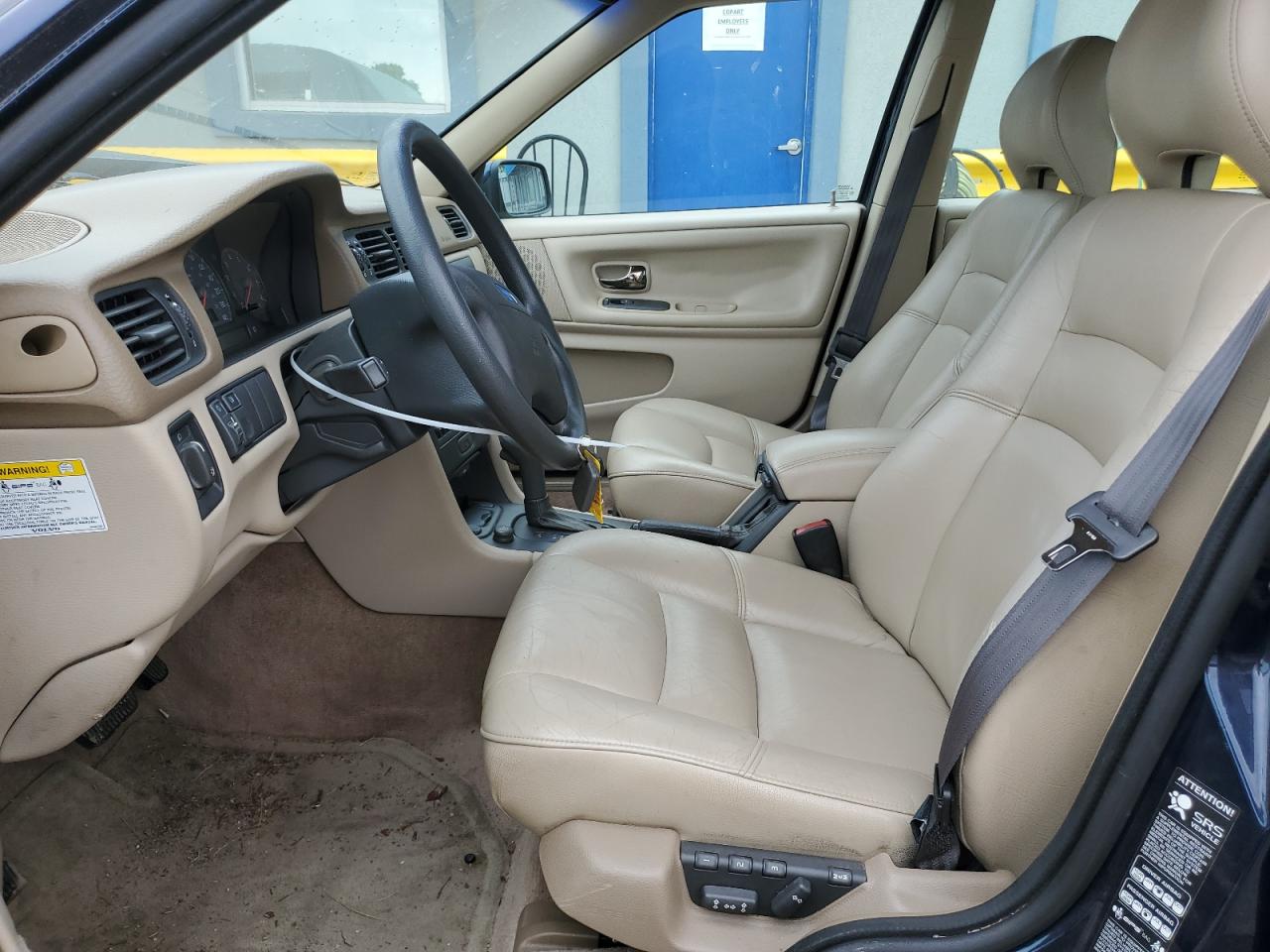 1998 Volvo S70 Glt VIN: YV1LS5673W1549052 Lot: 55245115