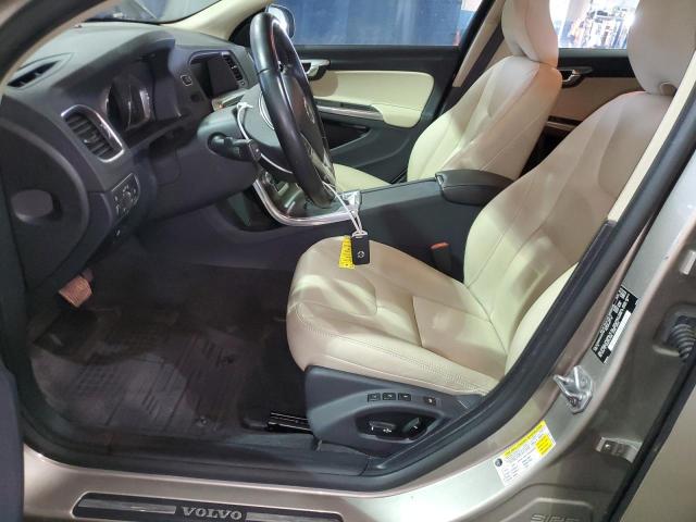  VOLVO V60 2016 Серебристый