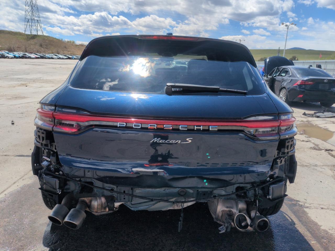 2019 Porsche Macan S VIN: WP1AB2A52KLB30026 Lot: 53975665