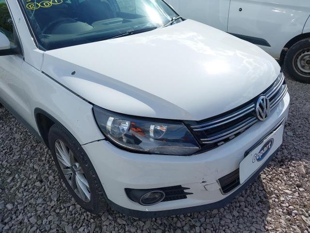 2013 VOLKSWAGEN TIGUAN SE
