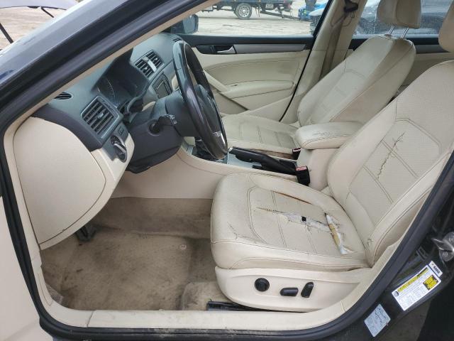 Sedans VOLKSWAGEN PASSAT 2014 Czarny