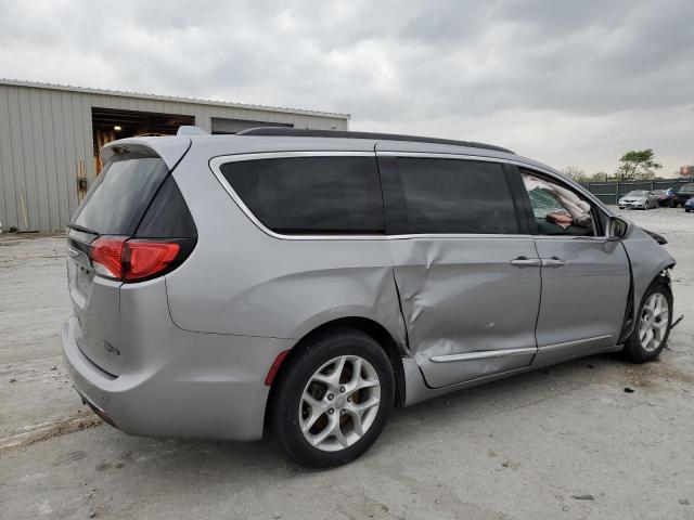  CHRYSLER PACIFICA 2017 Silver