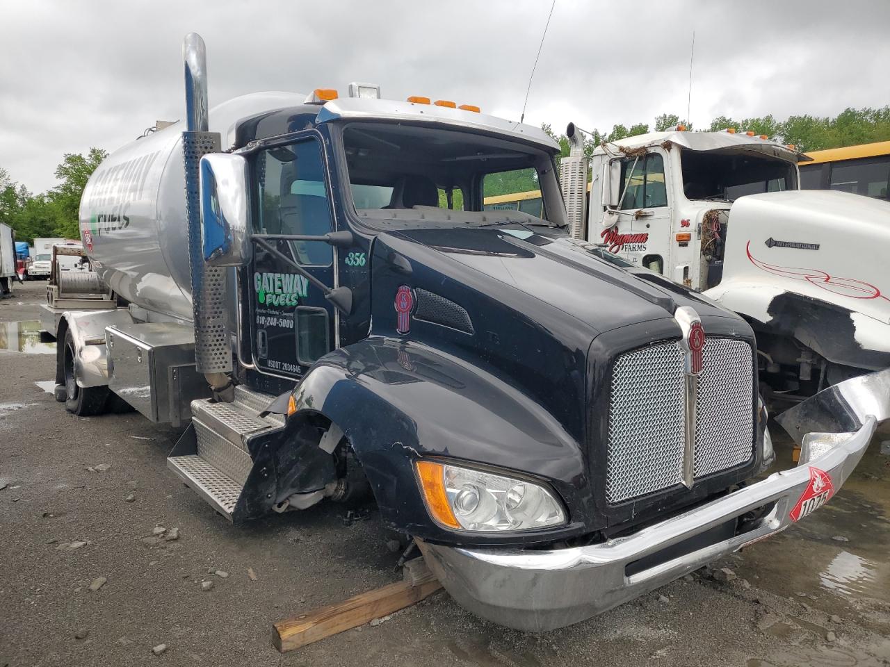 2019 Kenworth Construction T370 for Sale in Cahokia Heights, IL - All Over