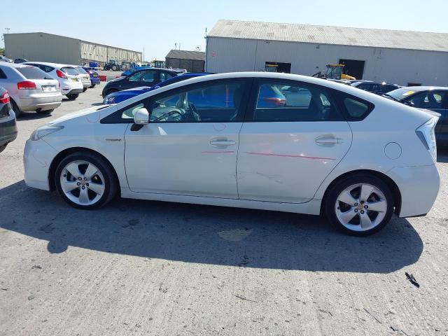 2011 TOYOTA PRIUS T4 V