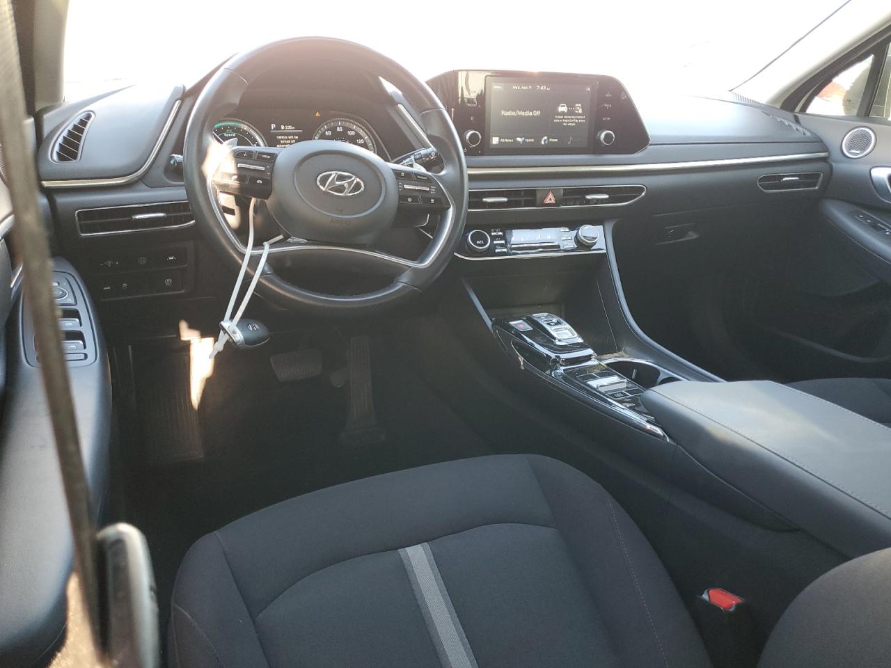 2021 Hyundai Sonata Hybrid VIN: KMHL34JJ1MA026525 Lot: 51709575