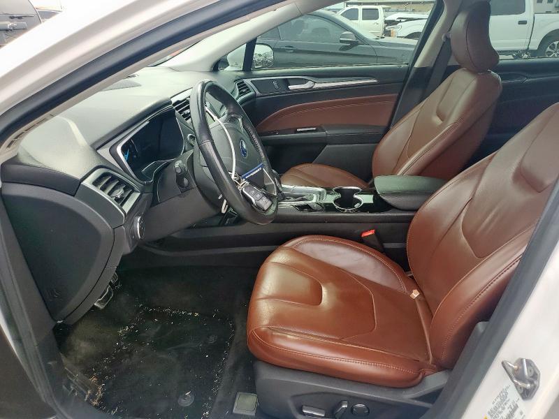 Седаны FORD FUSION 2016 Белы