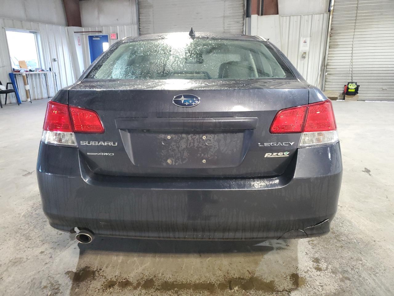 2011 Subaru Legacy 2.5I Limited VIN: 4S3BMBL62B3228351 Lot: 53044135