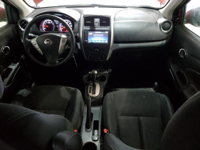  NISSAN VERSA 2019 Красный