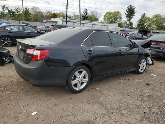 Sedans TOYOTA CAMRY 2012 Czarny