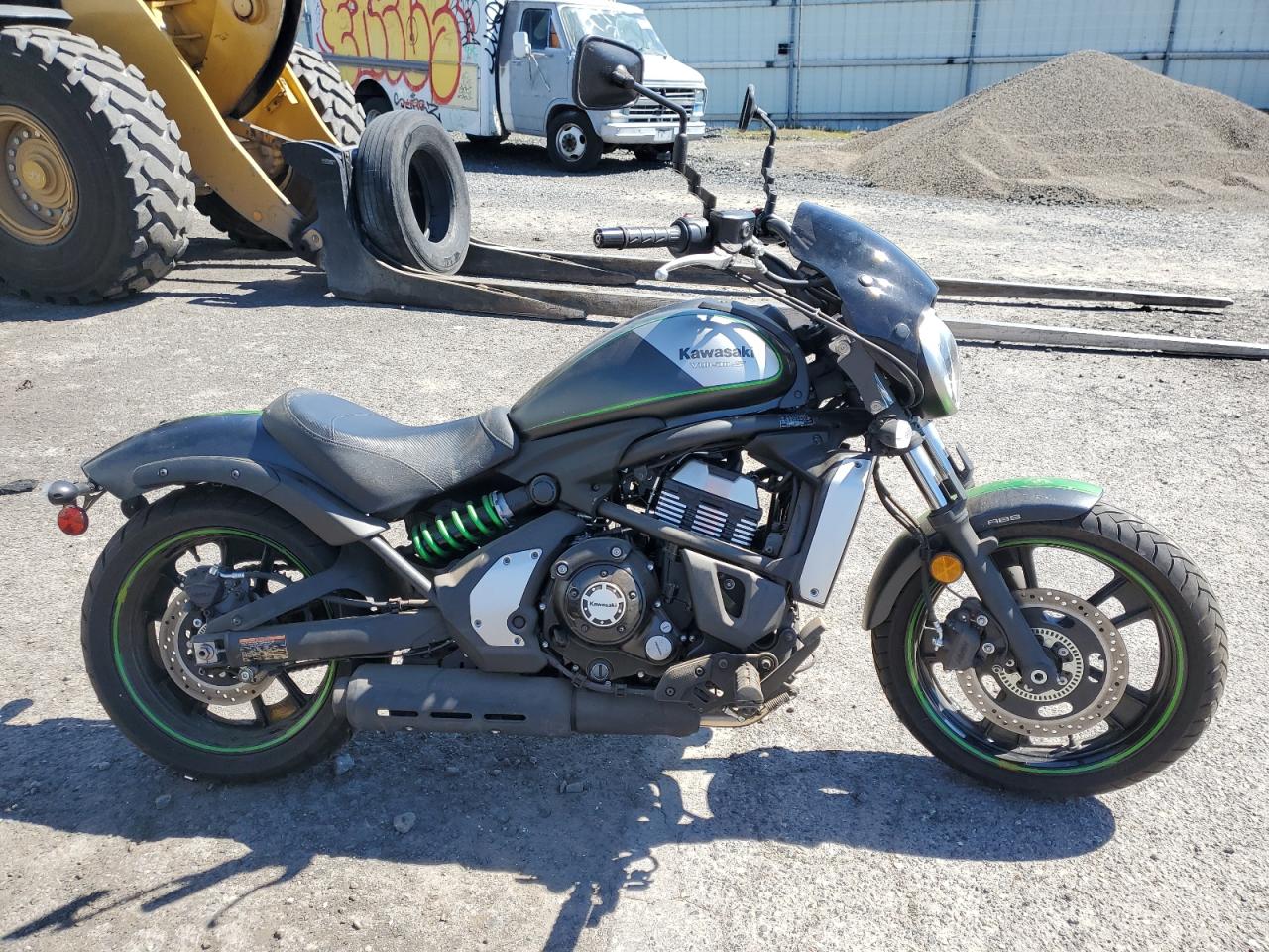 2016 Kawasaki En650 B