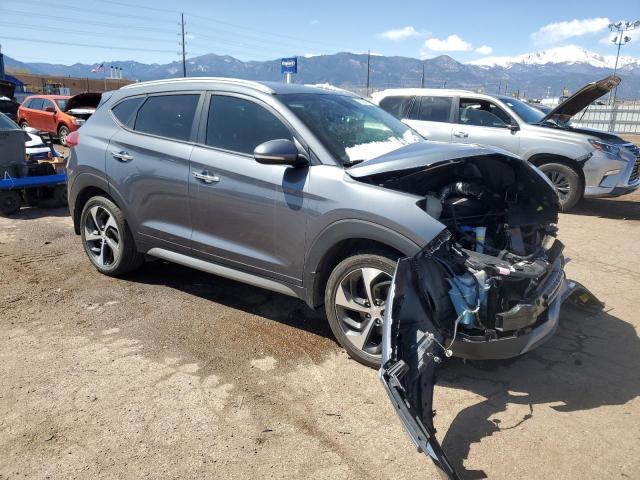  HYUNDAI TUCSON 2017 Серый