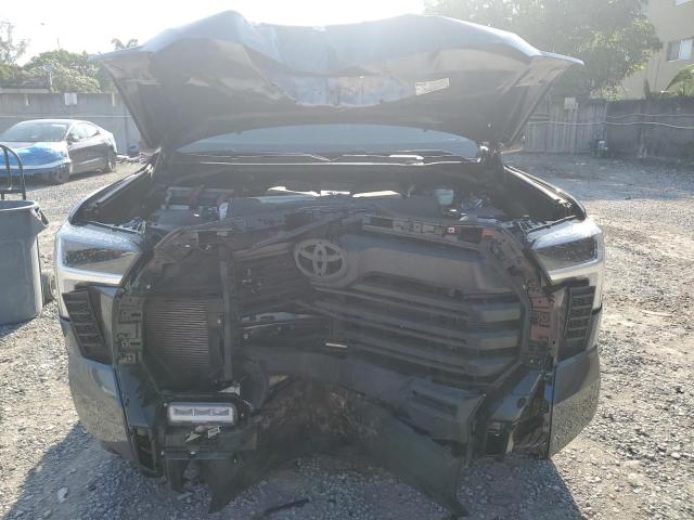  TOYOTA TUNDRA 2024 Szary