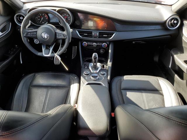  ALFA ROMEO GIULIA 2022 Червоний