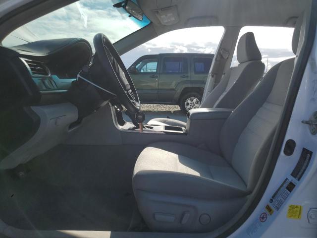  TOYOTA CAMRY 2017 Biały