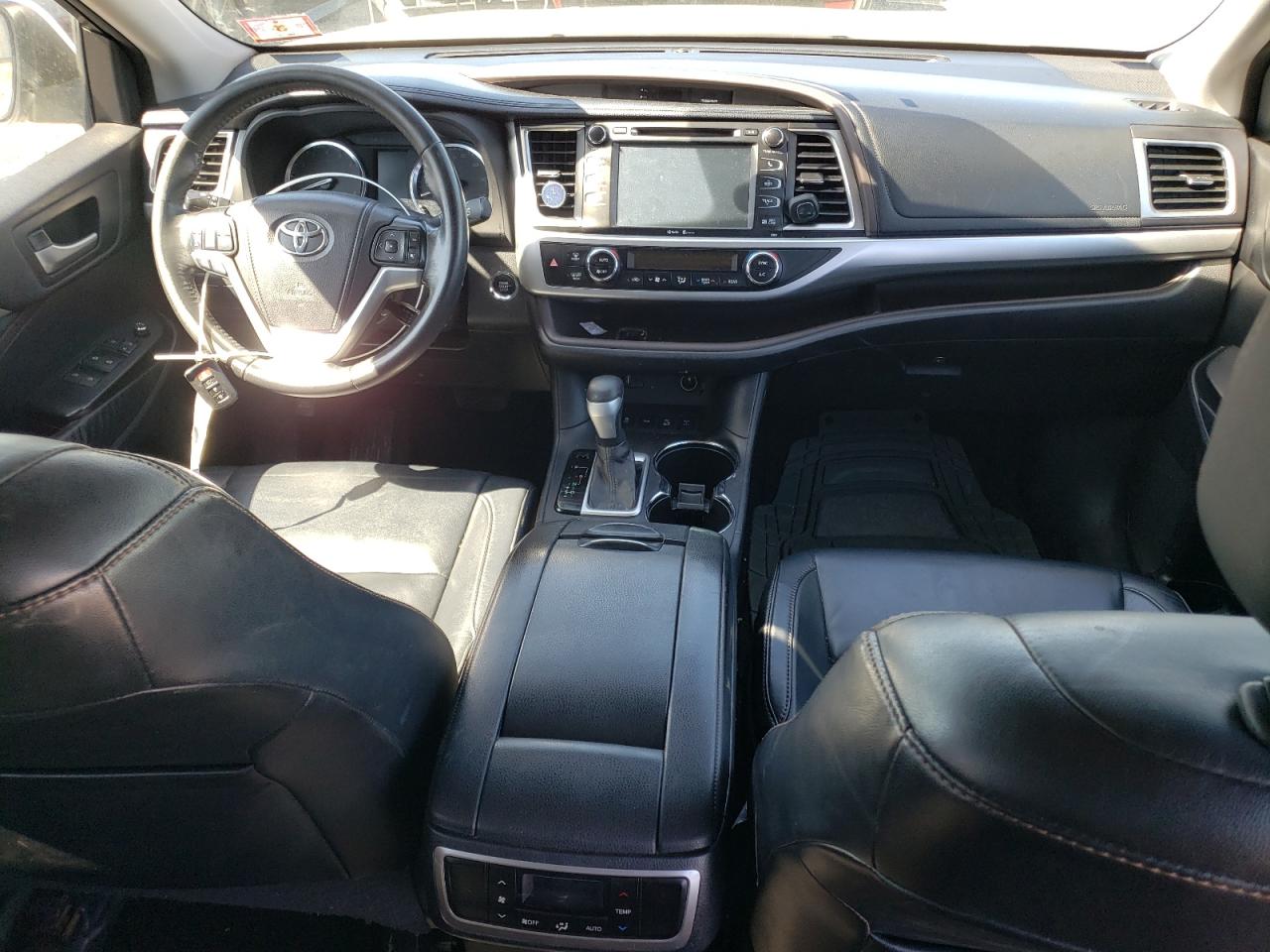 2015 Toyota Highlander Xle VIN: 5TDJKRFH7FS126054 Lot: 52933435