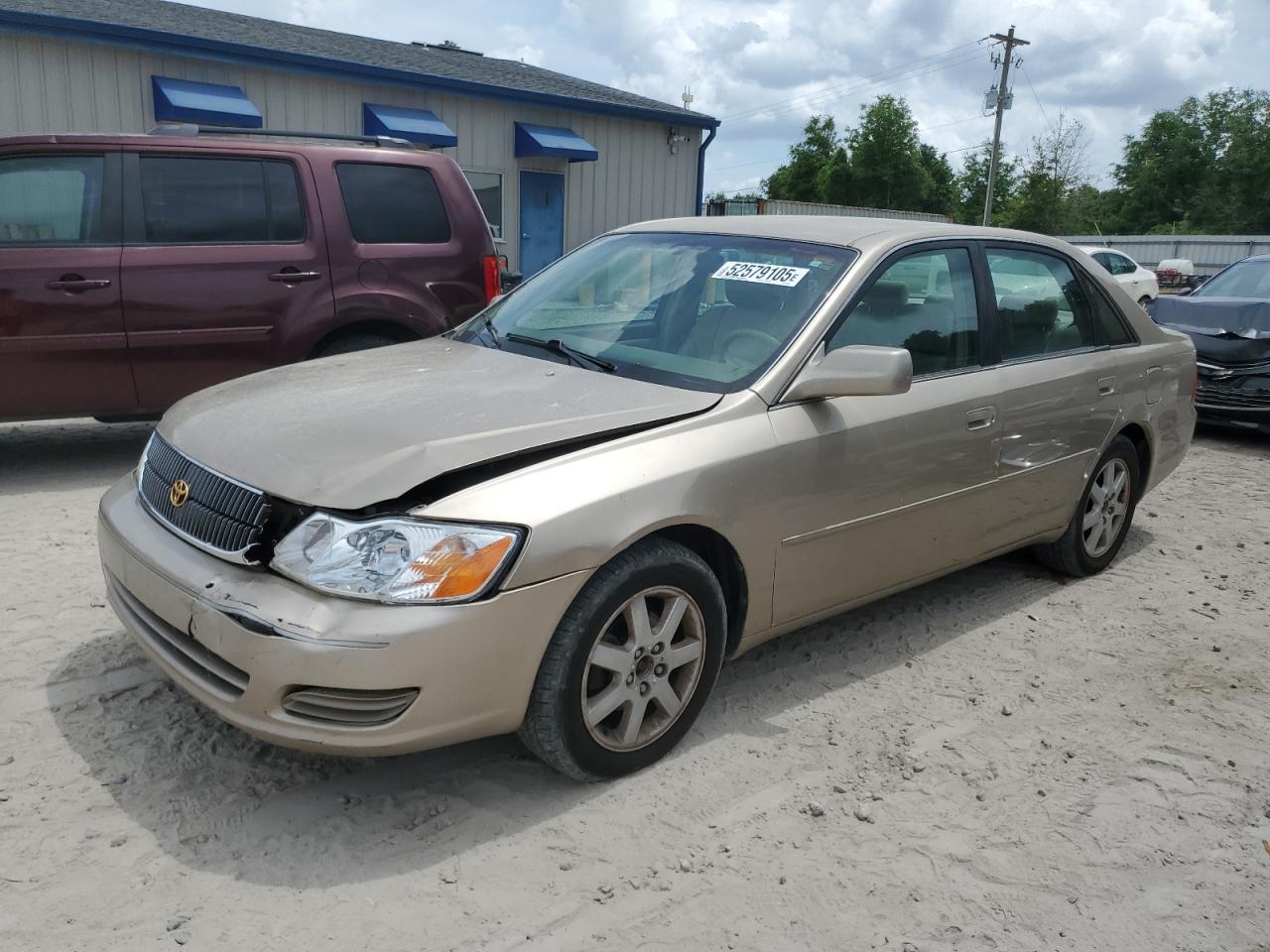2002 Toyota Avalon Xl for Sale in Midway, FL - Front End