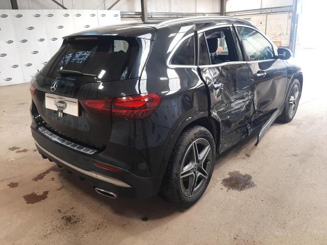 2024 MERCEDES BENZ GLA 200 AM