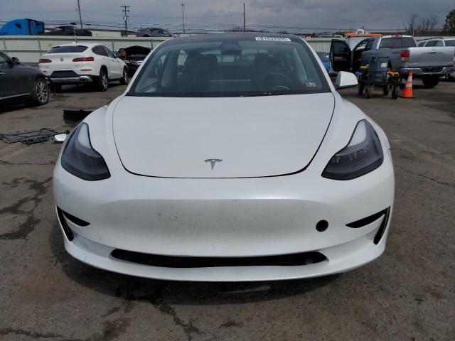  TESLA MODEL 3 2023 Белый