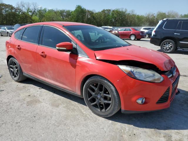  FORD FOCUS 2012 Червоний