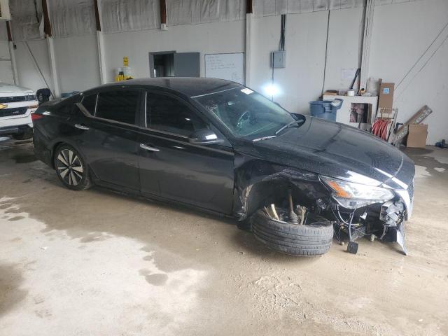 NISSAN ALTIMA 2022 Черный