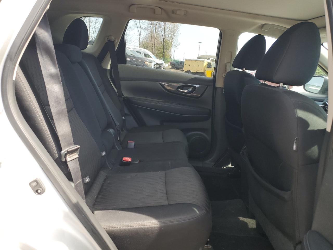 2017 Nissan Rogue Sv VIN: 5N1AT2MV6HC746018 Lot: 53693015