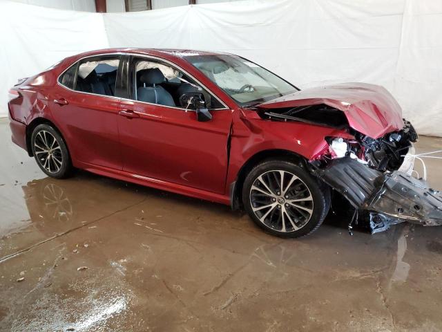  TOYOTA CAMRY 2018 Бургунди