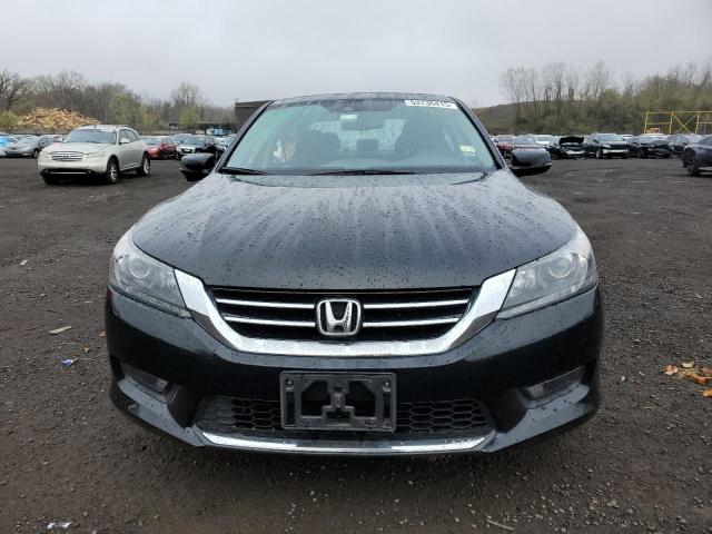 Sedans HONDA ACCORD 2015 Czarny