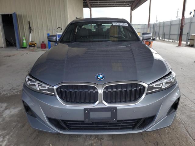  BMW 3 SERIES 2024 Szary