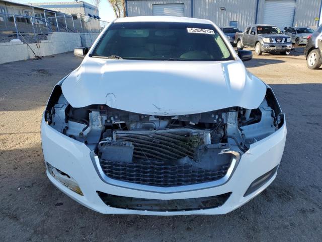  CHEVROLET MALIBU 2015 White