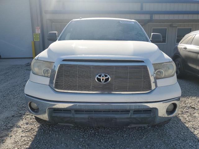 Пікапи TOYOTA TUNDRA 2012 Білий
