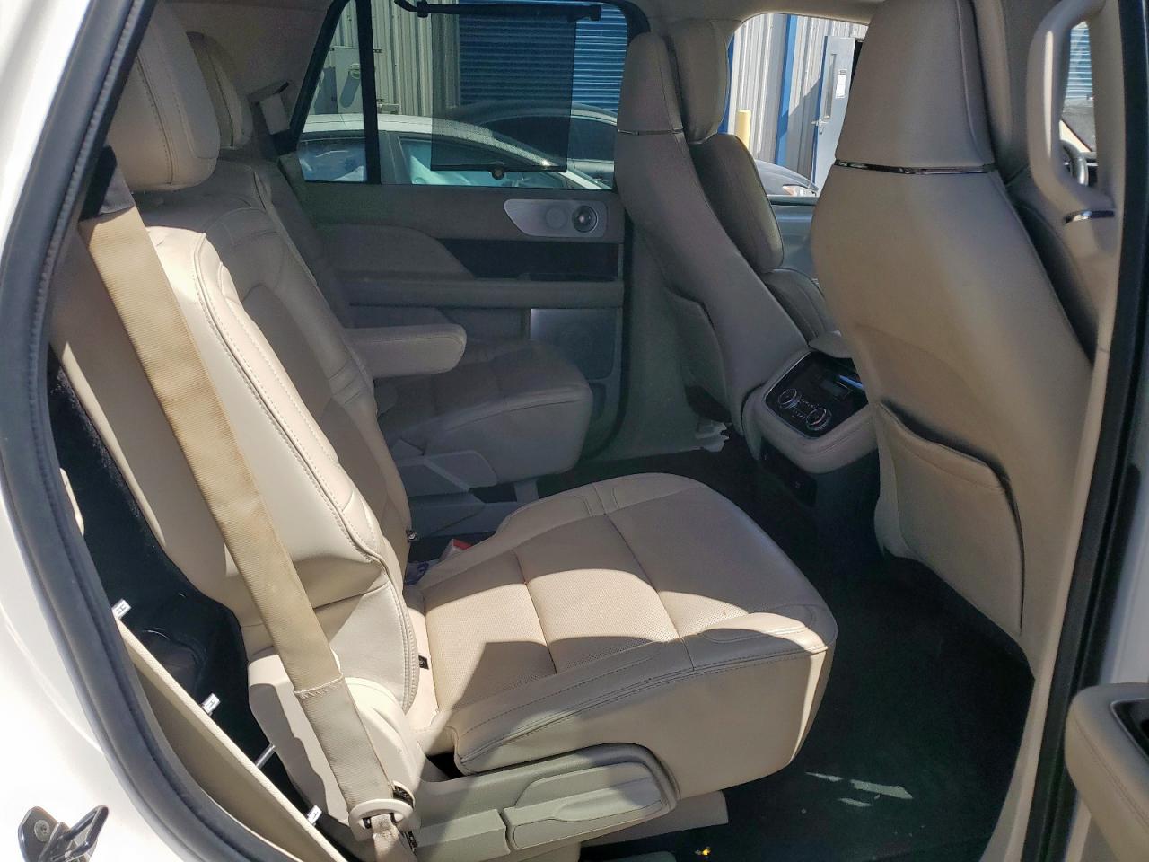 2019 Lincoln Navigator Reserve VIN: 5LMJJ2LT9KEL24193 Lot: 52375325